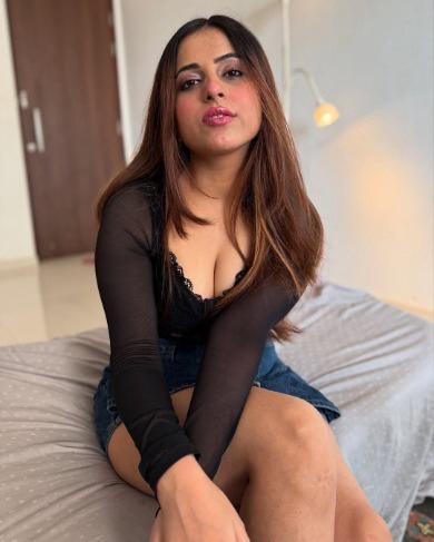 Call Girls in Royal Plaza Hotel