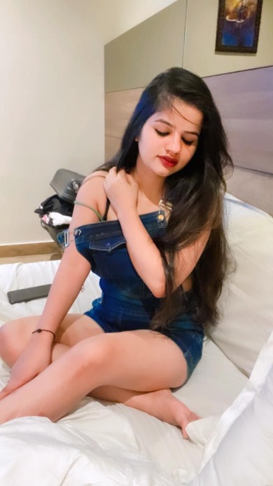 Call Girls in Royal Plaza Hotel