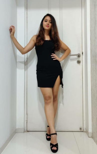 female Call Girls in Royal Plaza Hotel