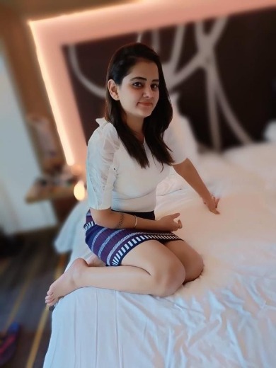 Call Girls service in Royal Plaza Hotel